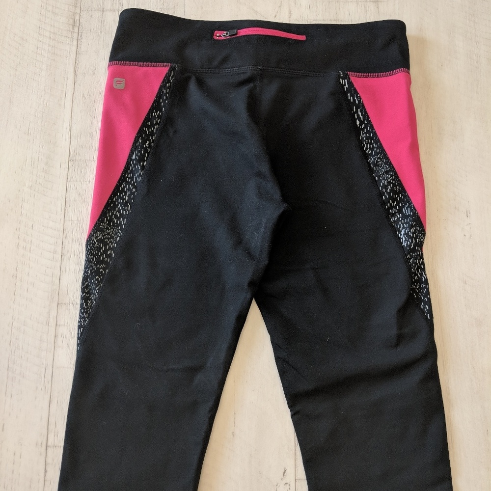 Fabletics Crops - Picture 2 of 4